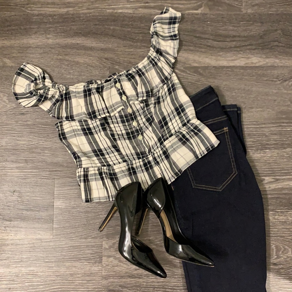 Plaid off-the-shoulder button blouse American Eagle XSmall BRAND NEW